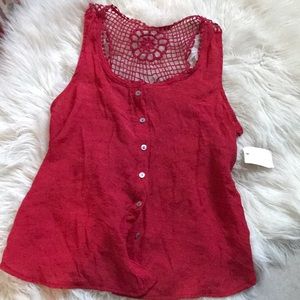 LACE RACERBACK BUTTON TANK